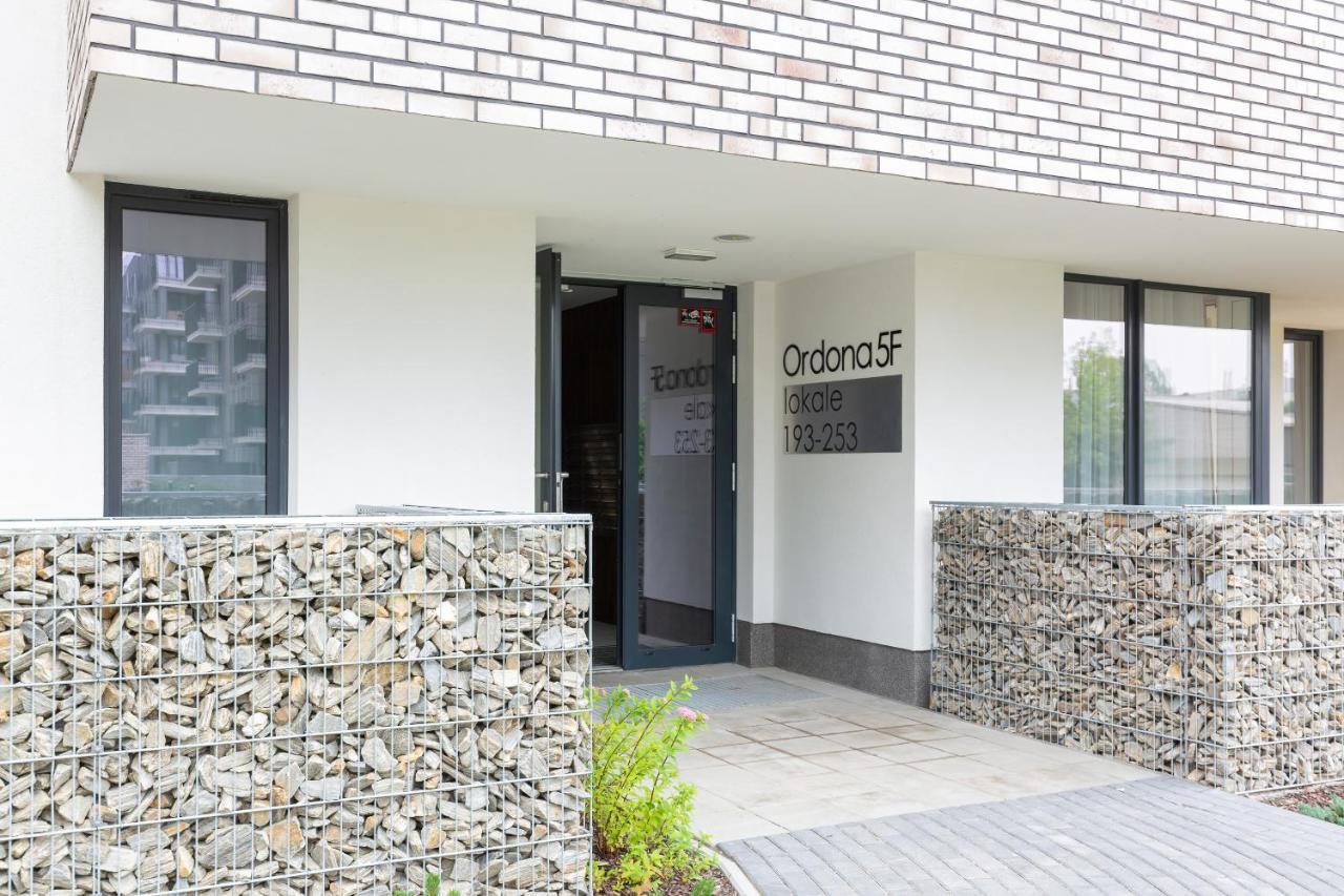 Apartments Business Center Wola Ordona By Renters Warschau Exterior foto