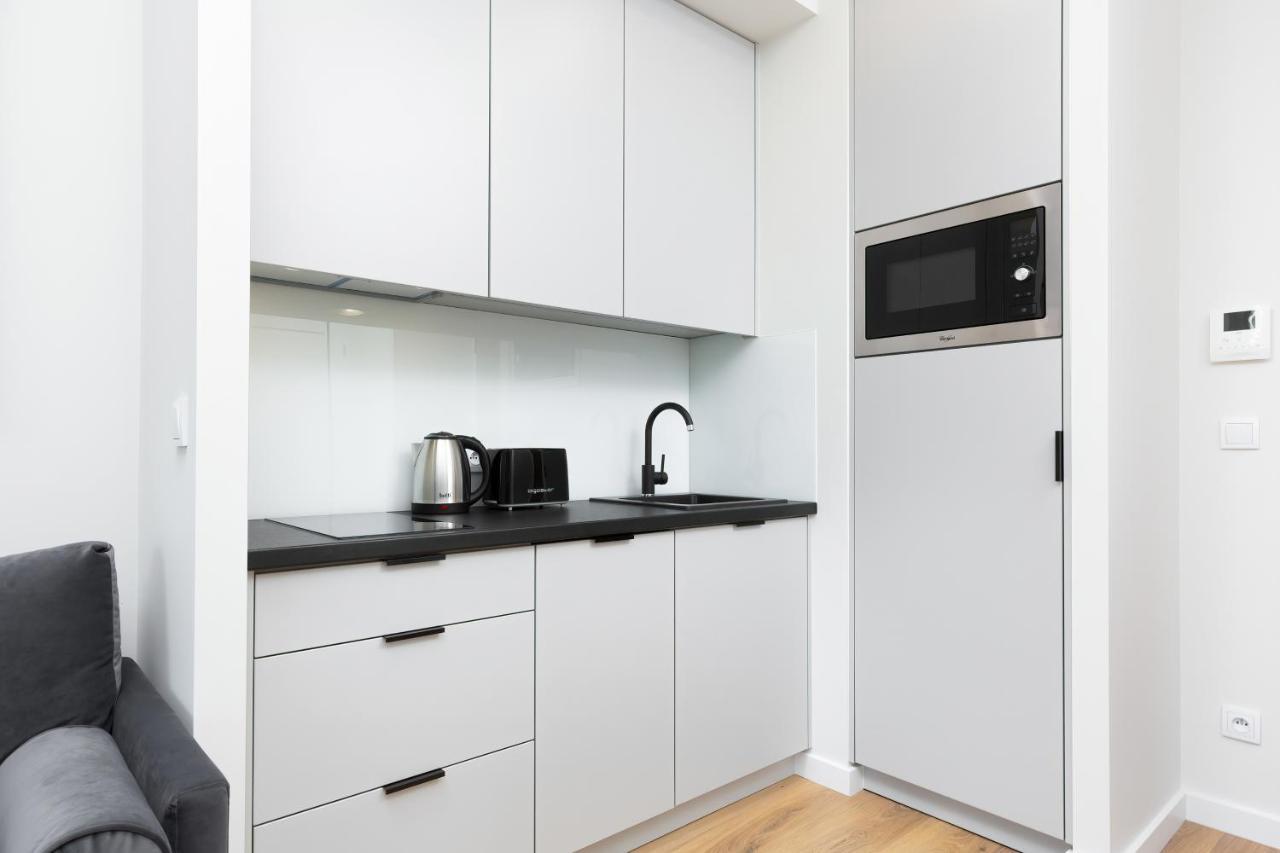 Apartments Business Center Wola Ordona By Renters Warschau Exterior foto